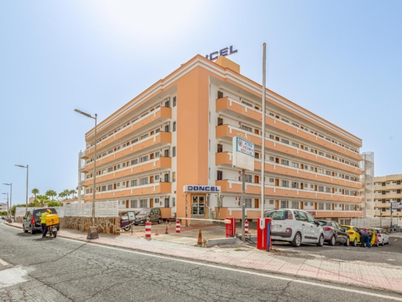 Apartamento reformado con ascensor y parking en El Doncel, Playa del Inglés